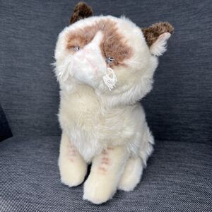 GUND Grumpy Cat Siamese Kitty Plush Stuffed Animal Toy 10” Meme Gray Eyes